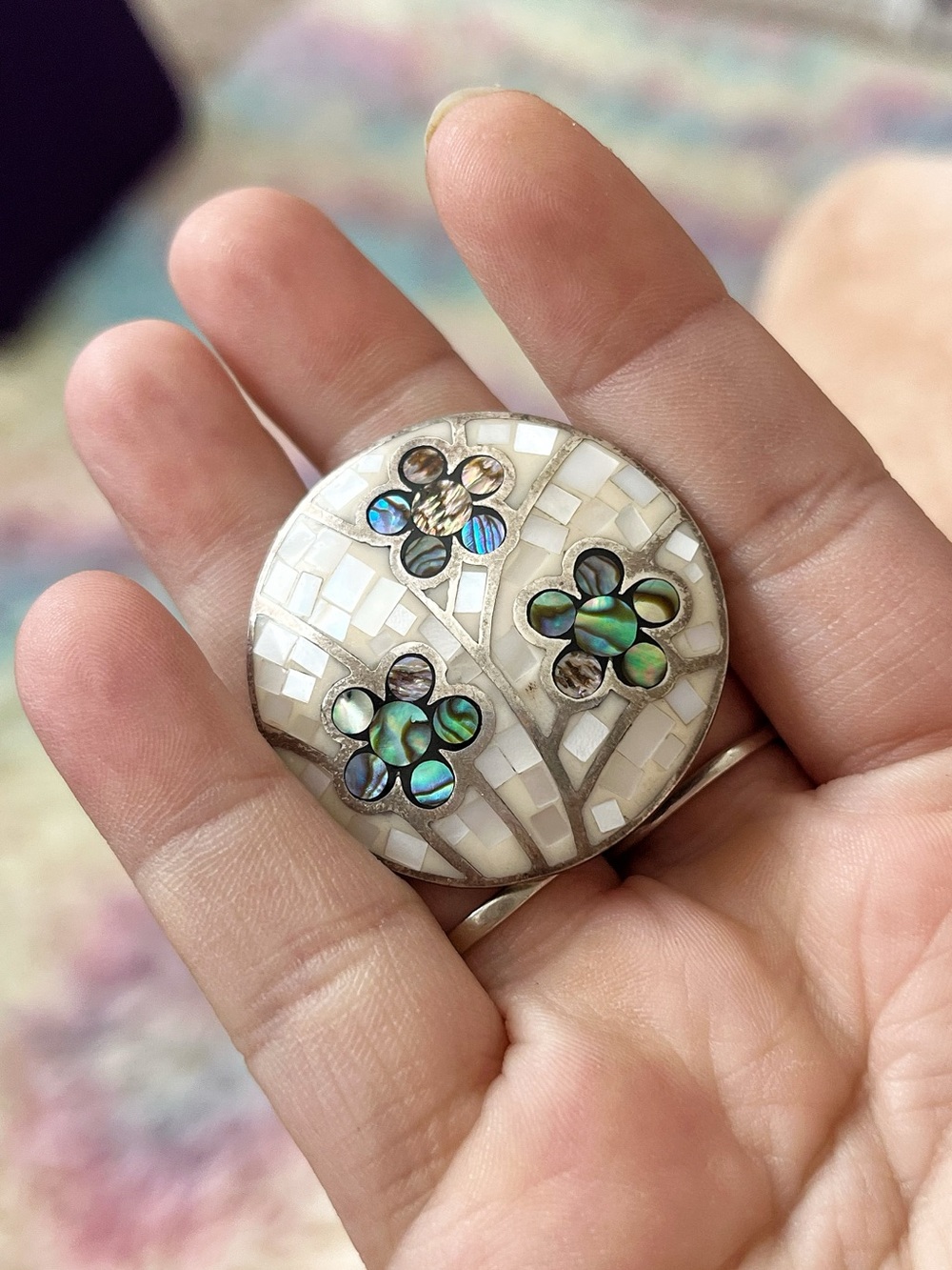 Vintage Mexican abalone & mother of pearl pendant